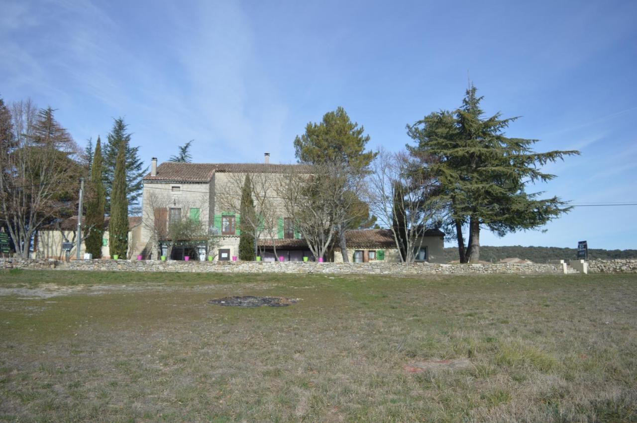 Les Loups Dans La Bergerie Bed & Breakfast Banne ภายนอก รูปภาพ