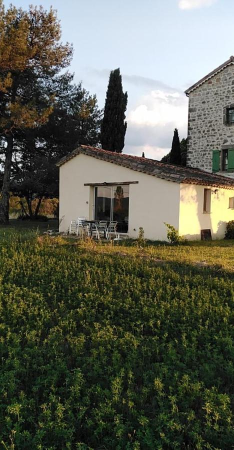Les Loups Dans La Bergerie Bed & Breakfast Banne ภายนอก รูปภาพ